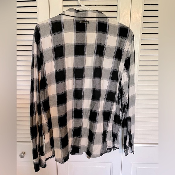 VS Plaid Flannel Shirt - Picture 2 of 2